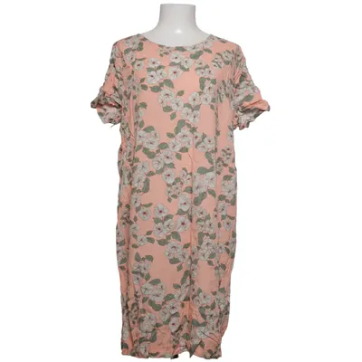Kjole (Pink, Flerfarvet) fra Soaked in Luxury Viscose