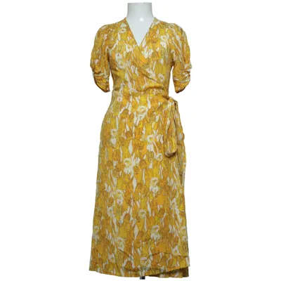 Wikkeljurk (Geel, Wit) van Gestuz Viscose