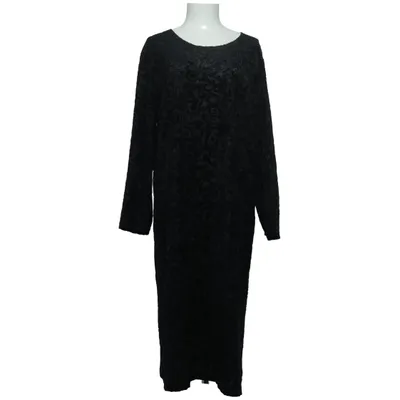Dress (Black) from Wästgöta Polyester