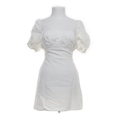 Klänning (Vit) från INDEFEIR Polyester