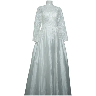 Wedding dress (White) from Hebeos