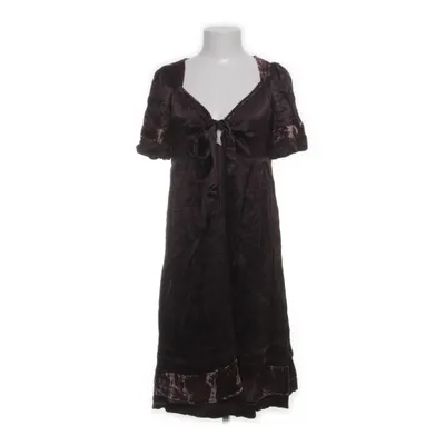 Robe dos-nu (Marron) de Stella Forest Soie