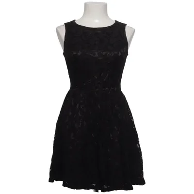 Klänning (Svart) från Emo Polyester