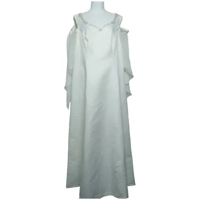 Wedding dress (White) from Nixa