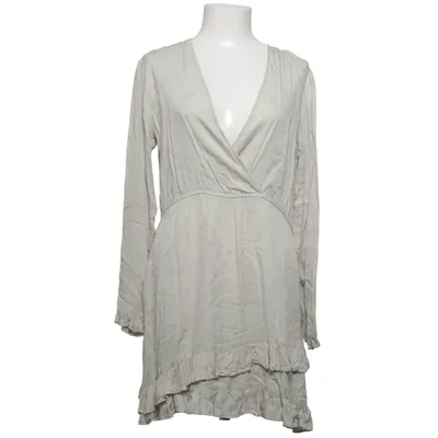 Robe (Solid Wrap Dress) de Linn Ahlborg x NA-KD Viscose