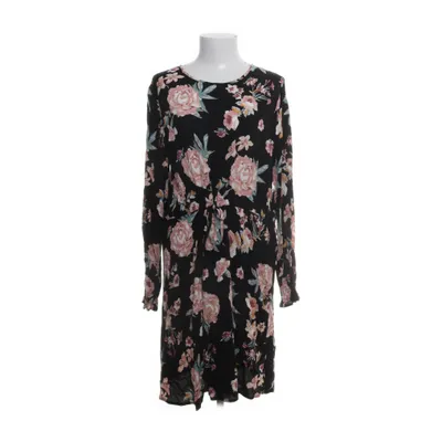 Jurk (Zwart, Meerkleurig) van ONLY Carmakoma Viscose