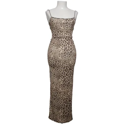 Robe longue (Beige, Noir) de Bershka Élasthane, Polyester