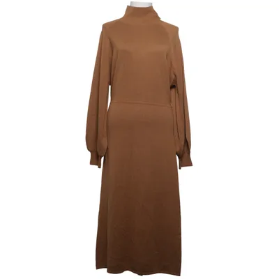 Robe à col roulé (Marron) de Indiska Coton, Viscose