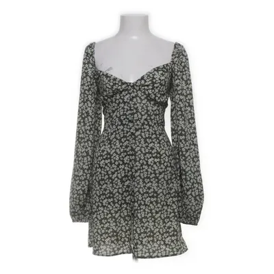 Klänning (Svart, Grön, Vit) från Gina Tricot Elastan, Polyester