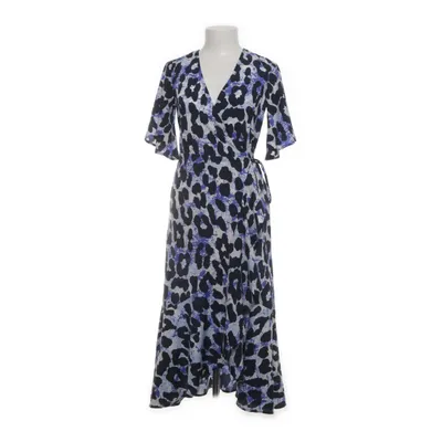 Omlottklänning (Blå, Vit, Svart, Flerfärgad) från Pernilla Wahlgren