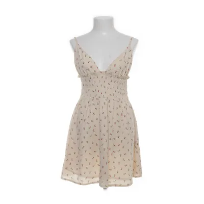 Klänning (Beige, Röd) från Princess Polly Polyester