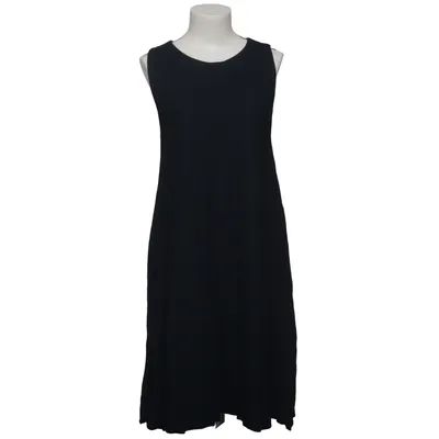 Dress (Black) from Filippa K Viscose