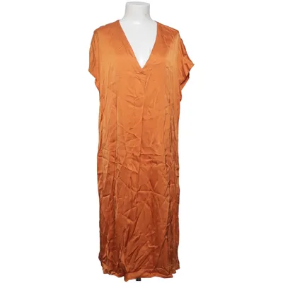 Klänning (Orange) från Monday Afternoon Silke, Viskos