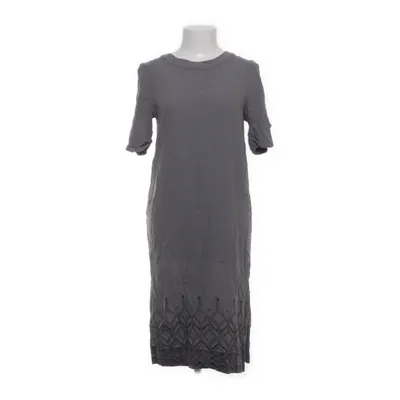 Klänning (Grå) från Serenity by Indiska Viskos