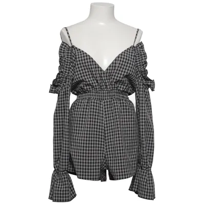 Byxdress (Svart, Vit) från PrettyLittleThing