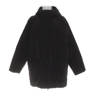 Winterjacke (Schwarz) von Monki Polyamid
