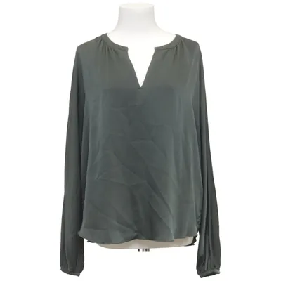 Blouse (Green) from Ahlvar Gallery Elastane, Silk