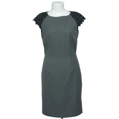 Dress (Gray, Black) from Tahari Acetate, Elastane, Polyester, Viscose