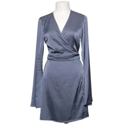 Robe portefeuille (Bleu) de NA-KD Élasthane, Polyester