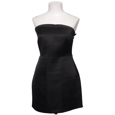 Robe de cocktail (Josefine Hj) de Josefine HJ x NA-KD Polyester