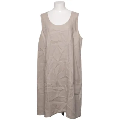 Robe (Beige) de Bypias Lin