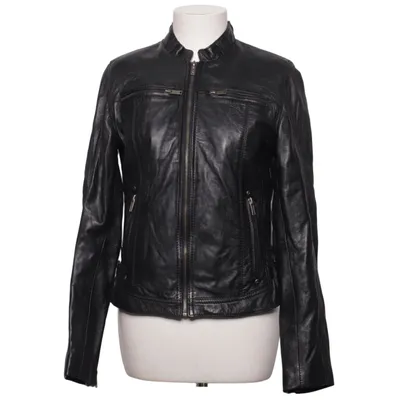 Jacket (Black) from Mission