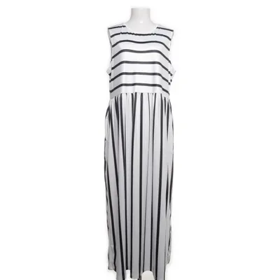 Maxi dress (White, Black) from Noracora