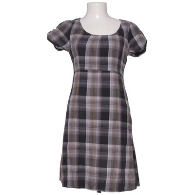 Klänning (Grå, Svart, Vit) från Casual by Halens Bomull, Polyester