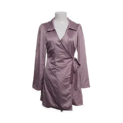 Omlottklänning (Rosa) från Fashion Union Polyester