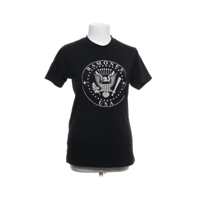 T-shirt (Svart) från Miss Fake Bomull