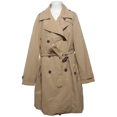 Trench coat (Beige) from Classics Meet Trends