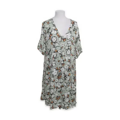 Klänning (Grön, Flerfärgad) från Ichi Viskos