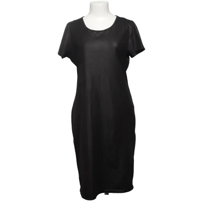 Dress (Black) from Anself