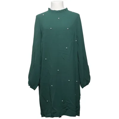Klänning (Grön) från Made Polyester