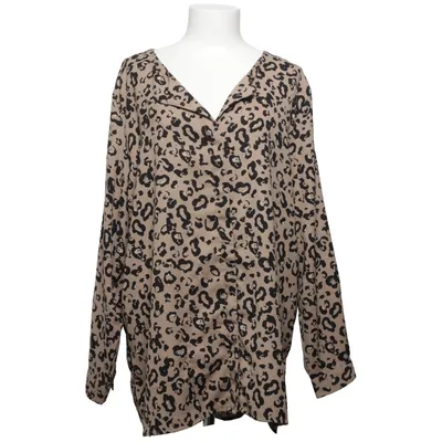 Blouse (Beige, Black) from Isolde