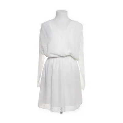 Robe (Blanc) de Daisy Grace Élasthane, Polyester