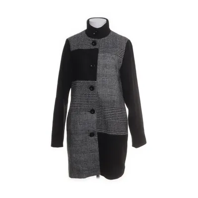 Kappa (Svart, Grå, Vit) från Yest Polyester, Ull