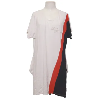 T-shirt (White, Red, Black) from Mario