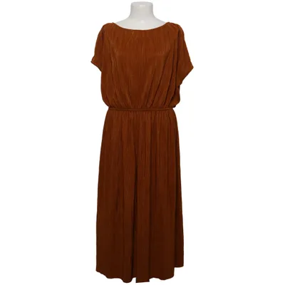 Jurk (Bruin) van Yessica