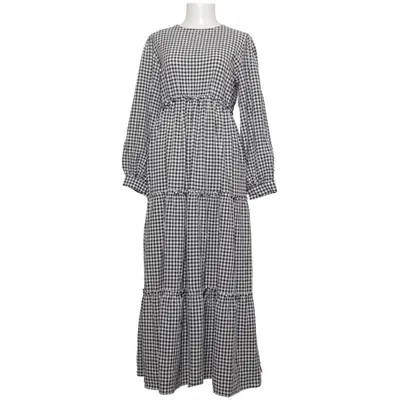 Robe (Noir, Blanc) de Saga