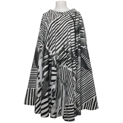 Klänning (Svart, Vit) från Geisha Designs