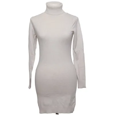 Robe à col roulé (Beige) de M&V Polyamide, Polyester, Viscose