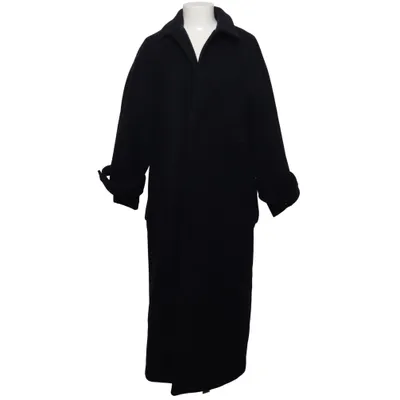 Coat (Blue) from HundHund Wool