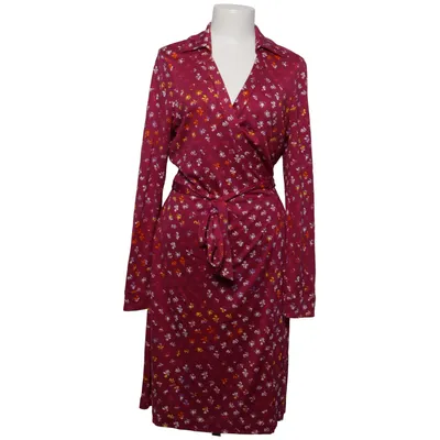 Slå-om-kjole (DVF, Wrap Dress, Silk Dress, Jersey Dress, Vintage, Designer, Luxury, Timeless, Classic, Elegant, Feminine, Chic, Office Style, Workwear, Cocktail, Occasion Wear, Capsule Wardrobe, Quiet Luxury, Old Money, Parisian Chic, Effortless Chic) fra Diane von Furstenberg Silke, Elastan