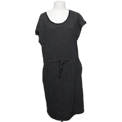 Klänning (Svart, Vit) från Vero Moda