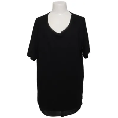 T-shirt (Black) from Aprico