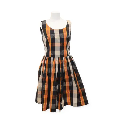 Klänning (Svart, Orange, Beige, Grå) från Red Valentino Acetat, Polyester