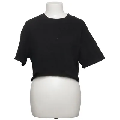 T-shirt (Black) from FSBN Sister