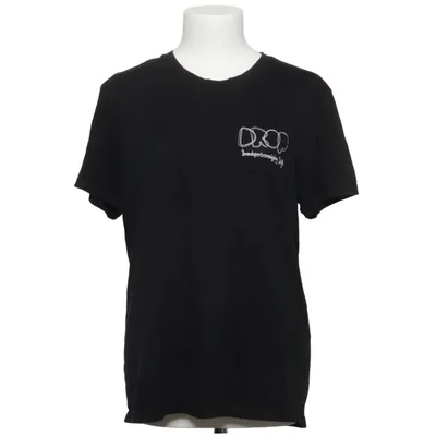 T-shirt (Black) from Drop