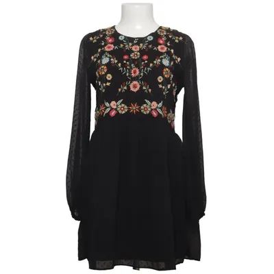 Klänning (Svart, Flerfärgad) från Zara Trafaluc Collection